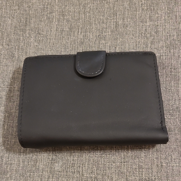 Handbags - Bifold Wallet